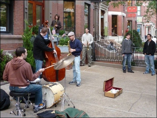 boston_busking_street_performing