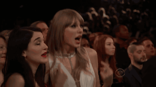 Taylor Swift Sings to The Lumineers