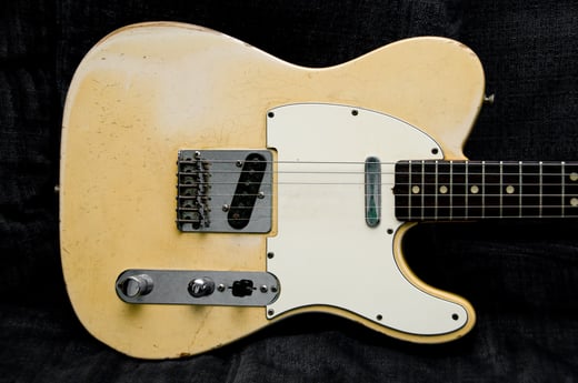 1966_Fender_Telecaster_SN159266_body.jpg