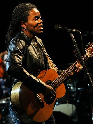 360px-Tracy_Chapman_3.jpg