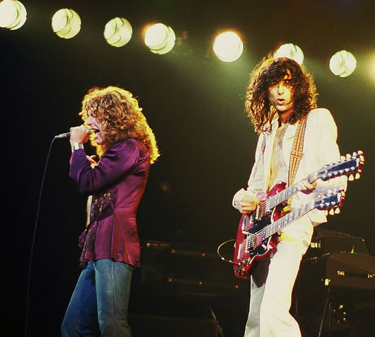 853px-Jimmy_Page_with_Robert_Plant_2_-_Led_Zeppelin_-_1977-1.jpg
