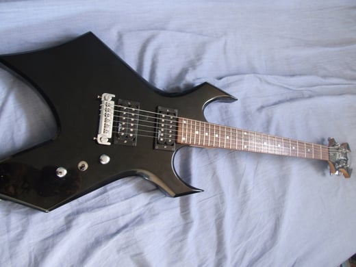 BC_Rich_Warlock_Guitar.jpg