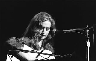 Bonnie_Raitt2-1.jpg