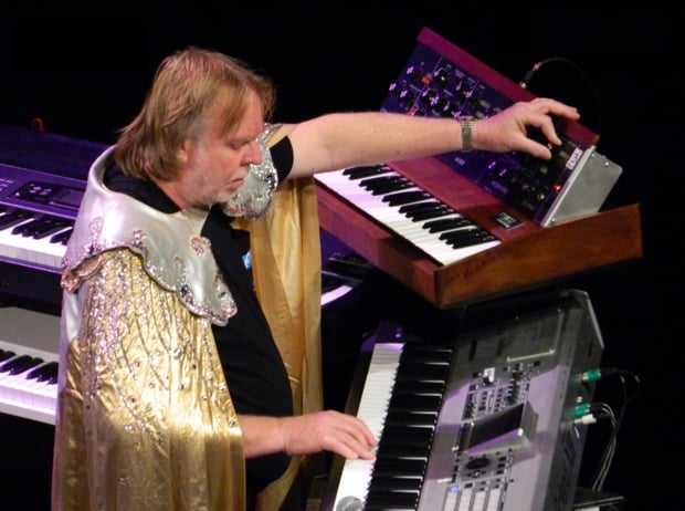 Rickwakemanmoog.jpg