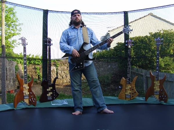 bands_independent_artists_musicians_indie_diy