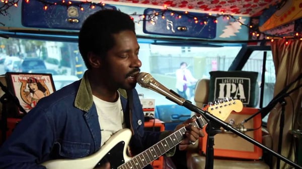 jam_in_the_van_curtis_harding_recording_session_live_bands_artists_independent_underground_indie