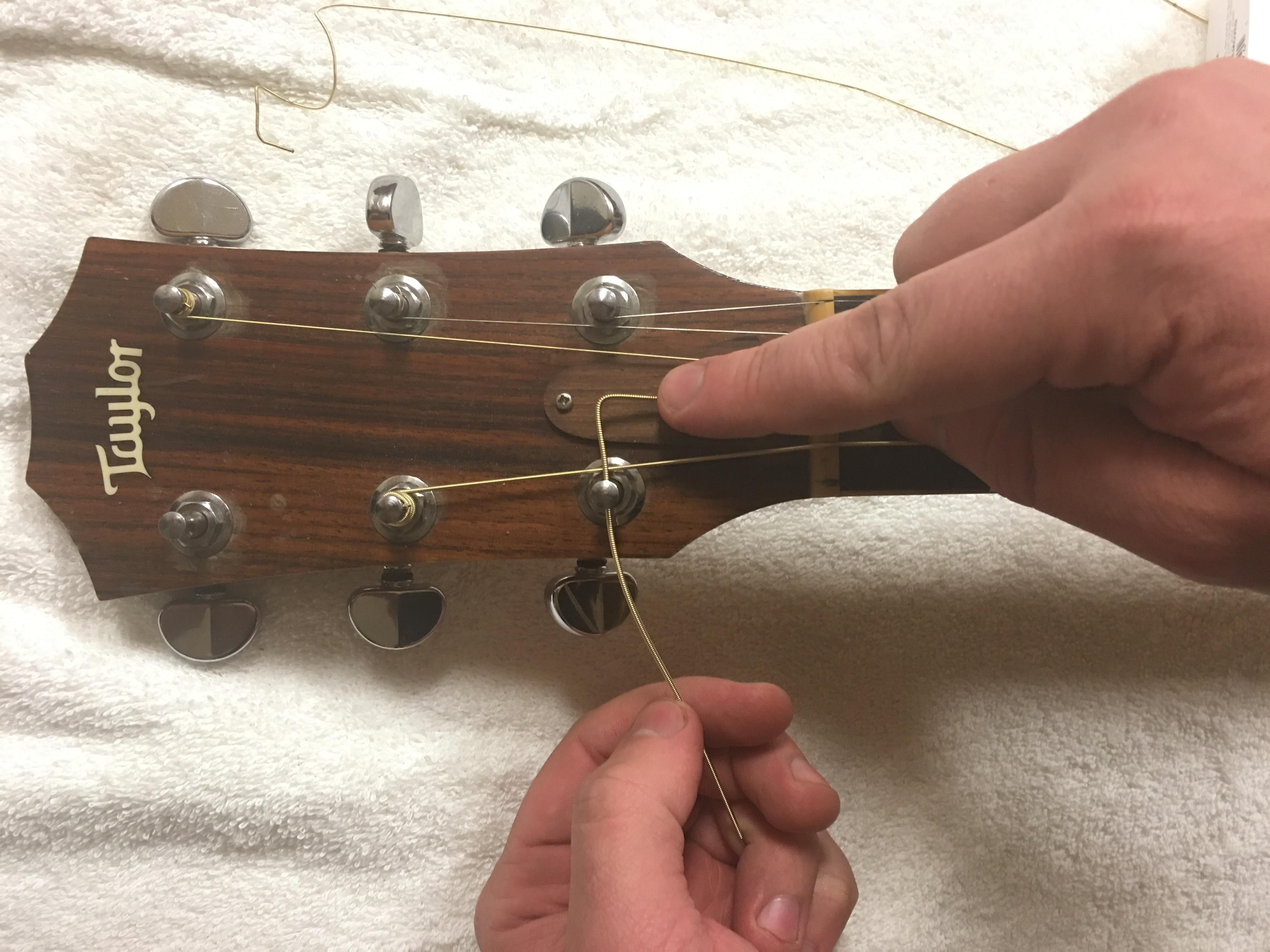 Tutorial How to Restring a Guitar With Your Bare Freakin Hands