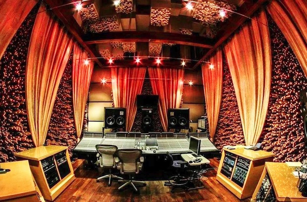 Sound Treatment Basics: How to Get a Professional Sound in Your Home Studio