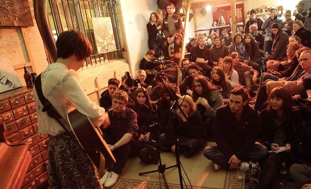 sofar_sounds_tips_for_rocking_intimate_shows-1
